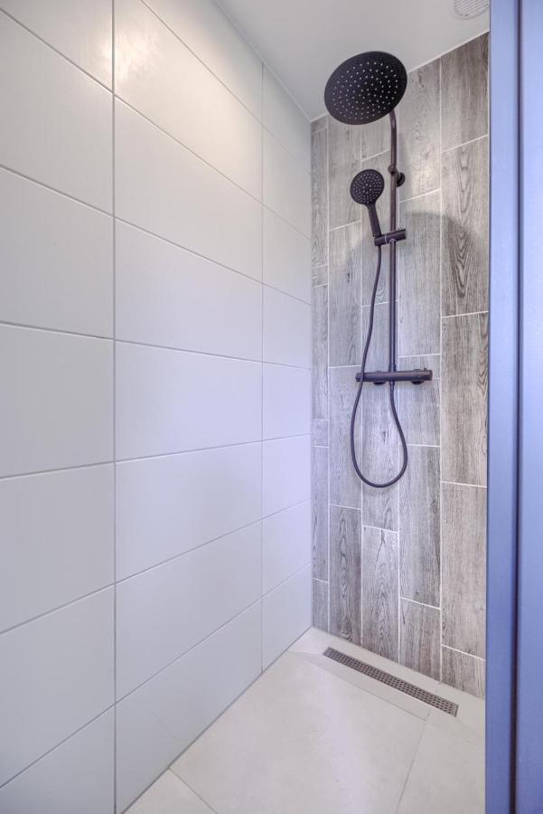 דירות פילה Niron Apartament Dabrowskiego מראה חיצוני תמונה