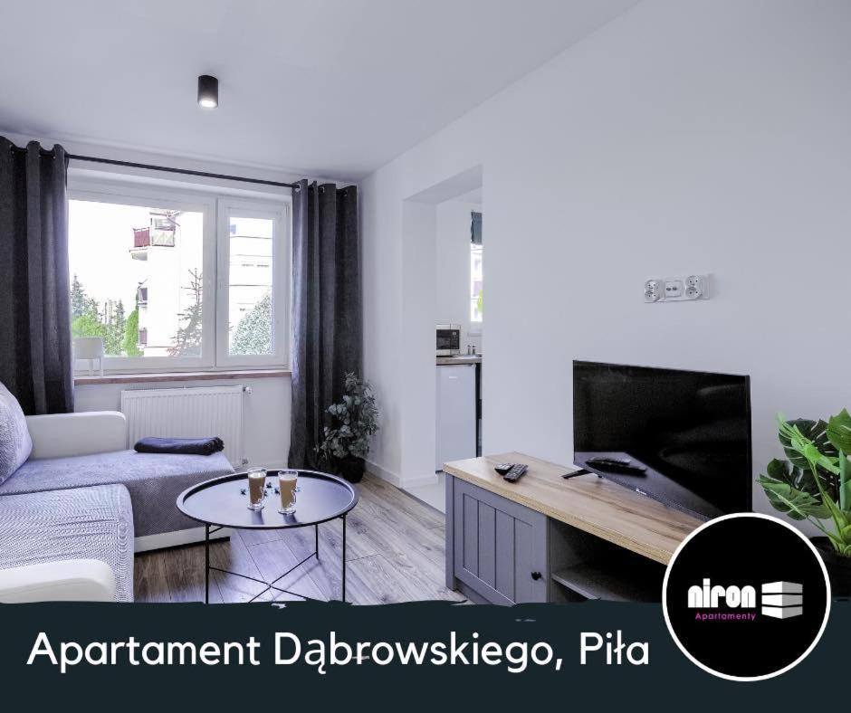דירות פילה Niron Apartament Dabrowskiego מראה חיצוני תמונה